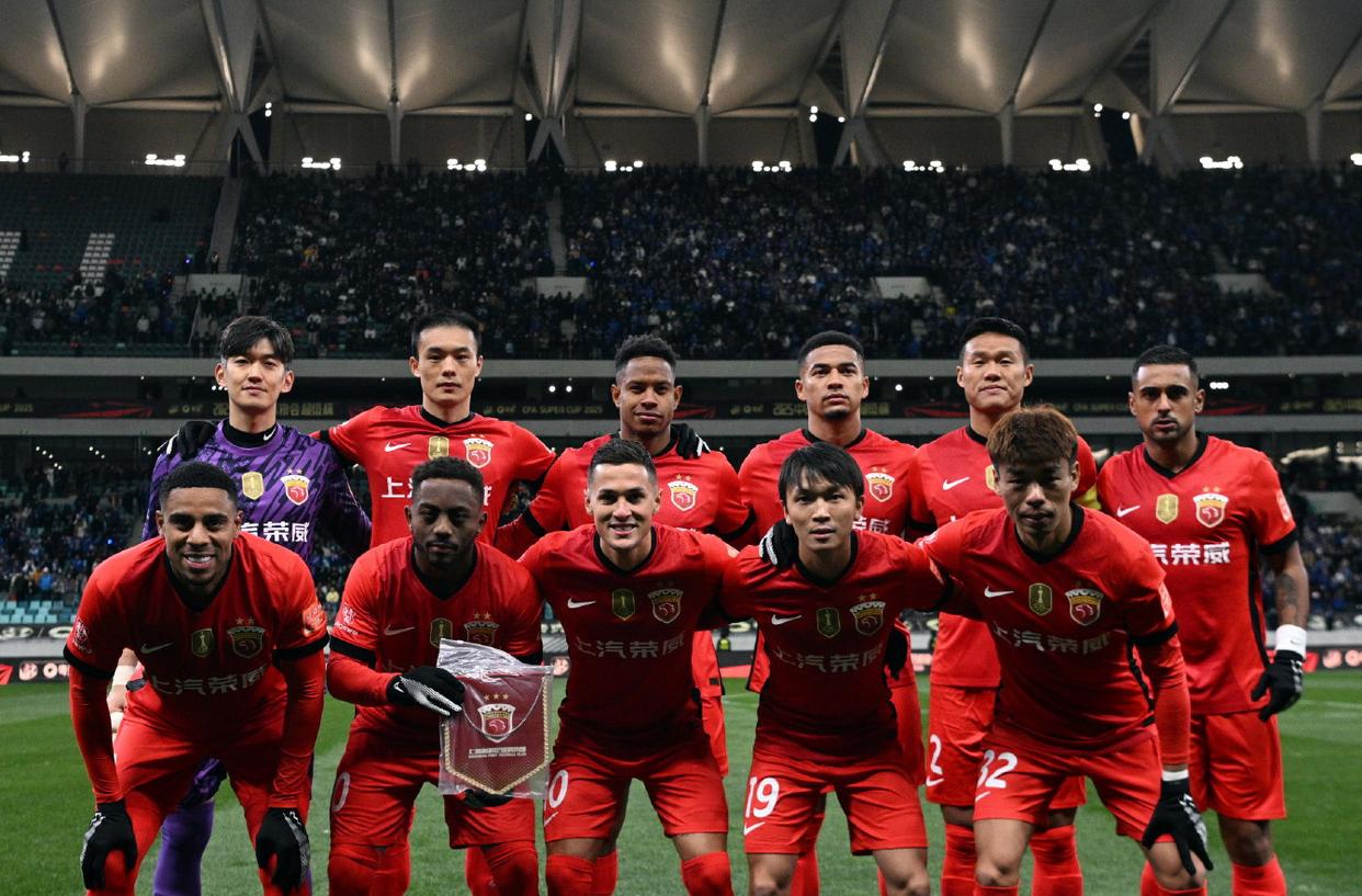 lck平台官网 -国际比赛日亚冠焦点战，国际米兰主帅复盘，气氛紧张，赛程密集仍需轮换 