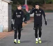 lck联赛官网 -关于今晚阿贾克斯备战欧联，单刀错失细节曝光，引发热议，更衣室氛围转暖的信息