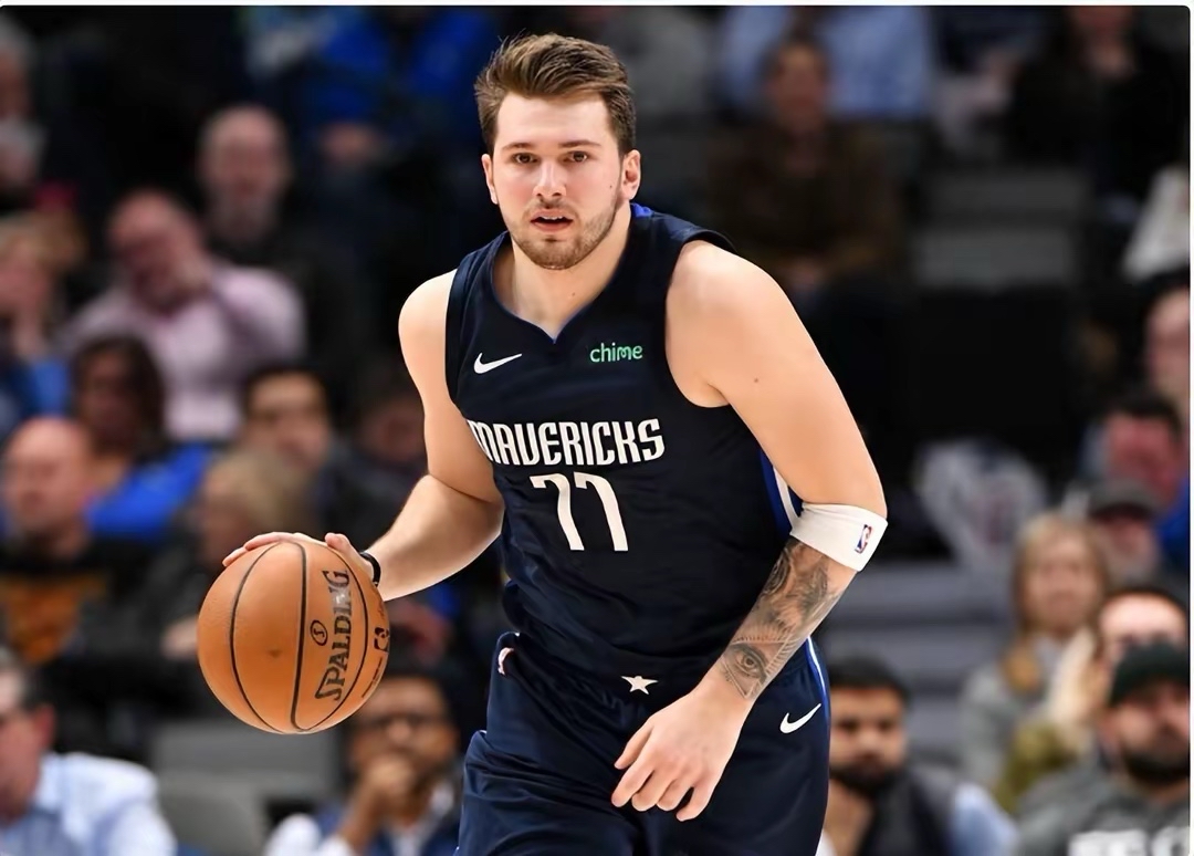 lck联赛官网 -包含达拉斯独行侠赛后刷新队史纪录，志在NBA季后赛名次提升，更衣室稳定，阵容厚度经受考验的词条